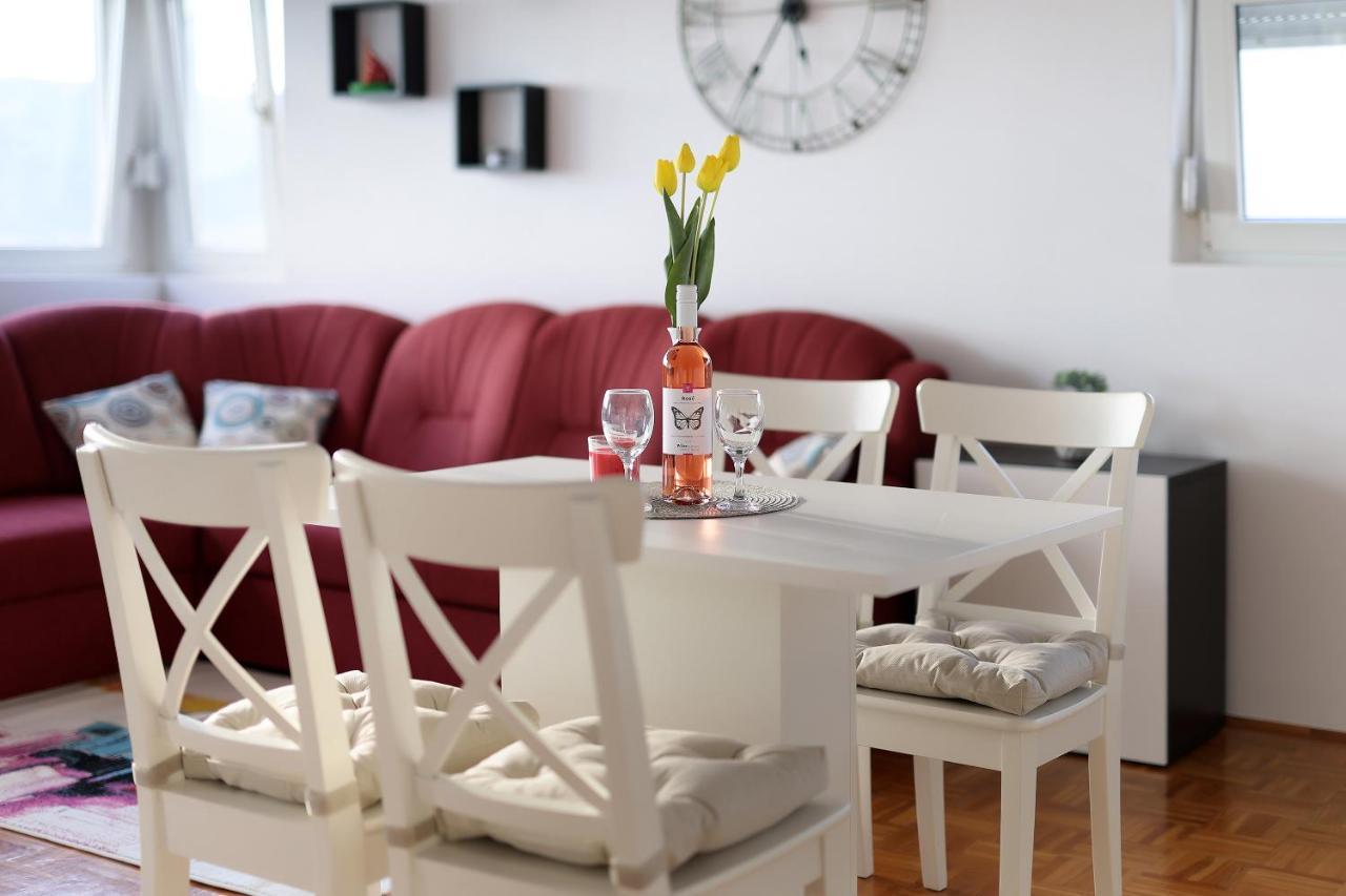 Apartment Leon - Sea View Риека Экстерьер фото