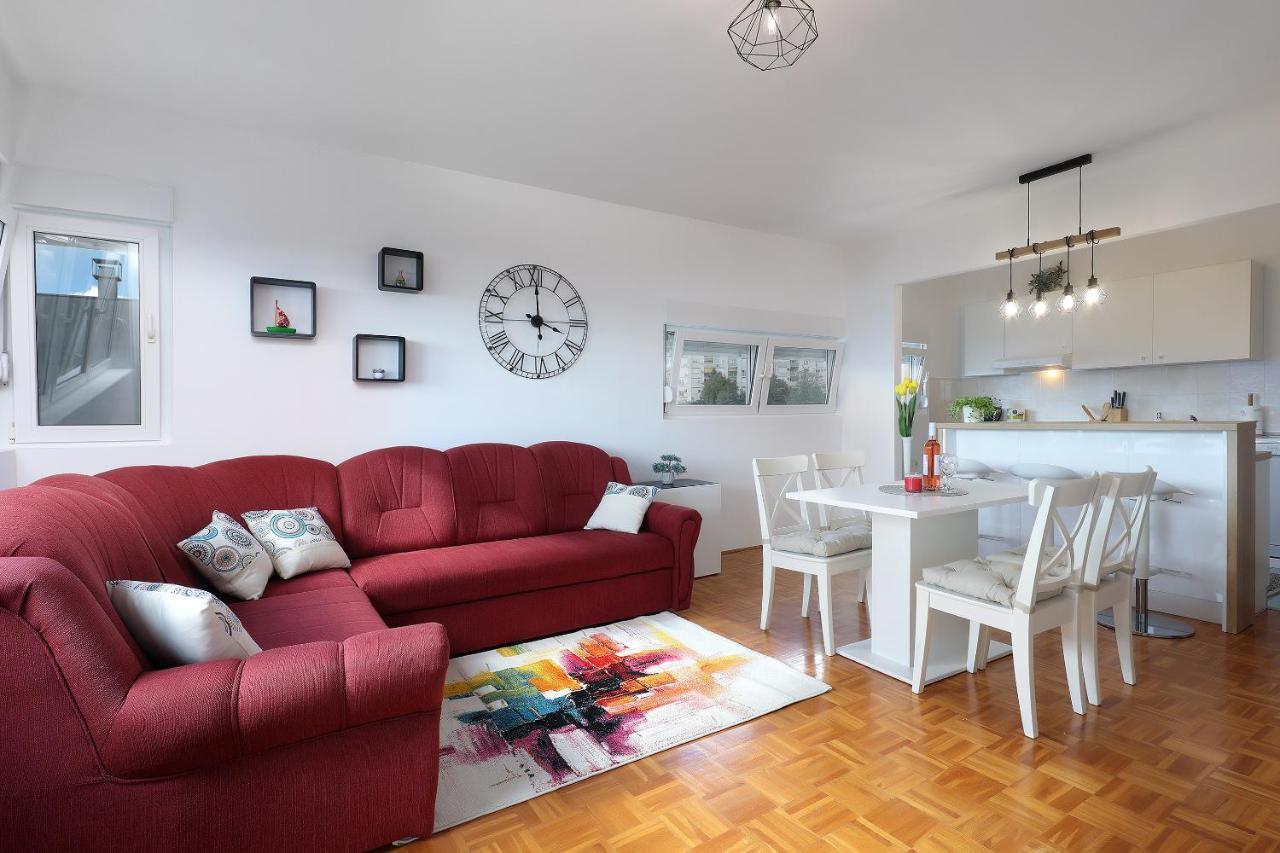 Apartment Leon - Sea View Риека Экстерьер фото