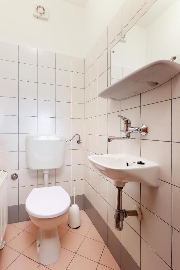 Apartment Leon - Sea View Риека Экстерьер фото